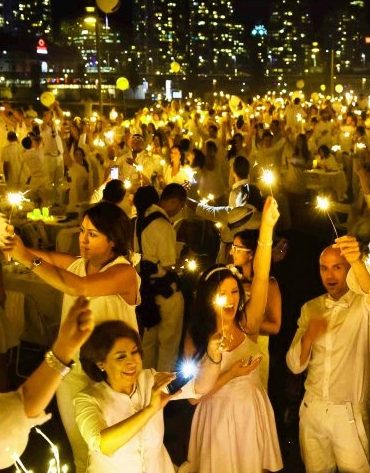 diner_en_blanc_vancouver_2013