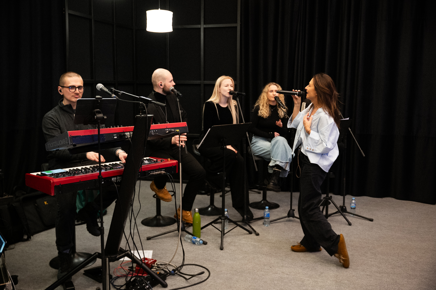 260224_SevenLive_Dinamika_Repeticija_spaudai_09