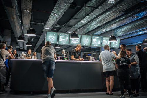 402433390_643933221269388_8797970444559351385_n